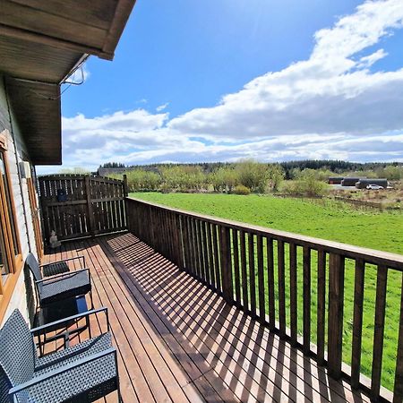 Lomond 4 With Private Hot Tub - Fife - Loch Leven - Lomond Hills Villa Kelty Kültér fotó